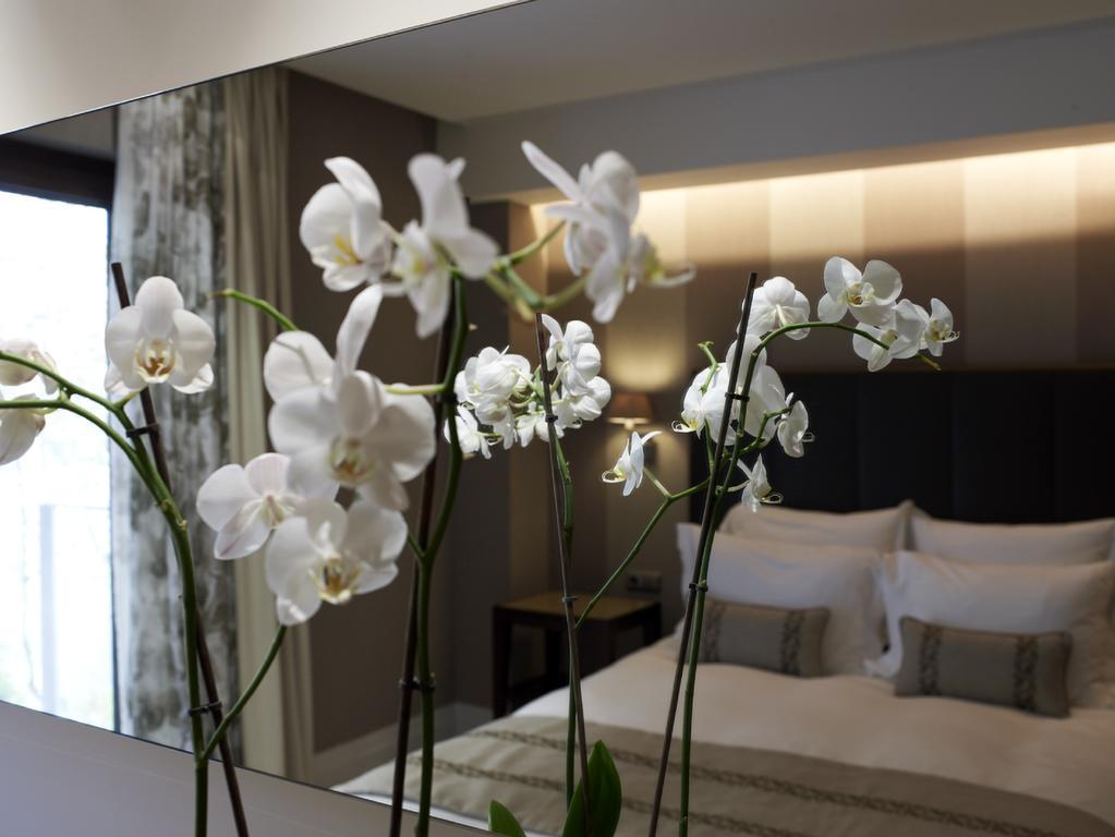 The Y Hotel