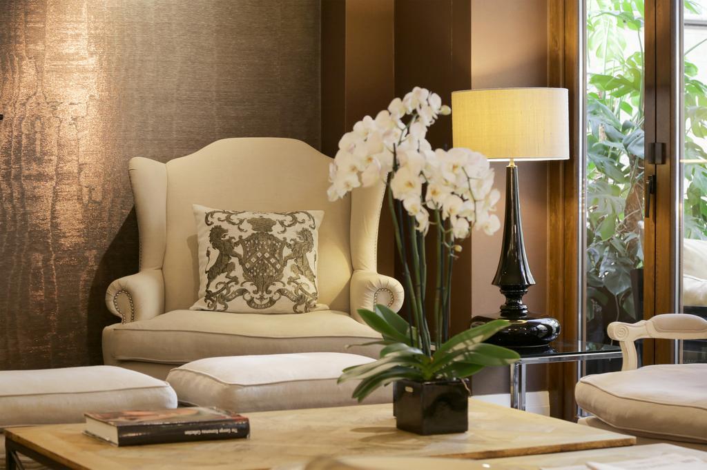 The Y Hotel 4*