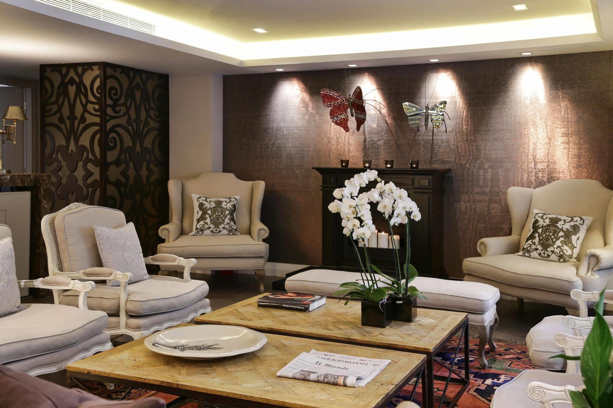 The Y 4* Athens