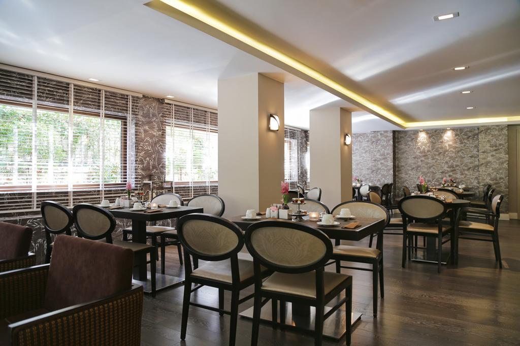 Hotel The Y Athen